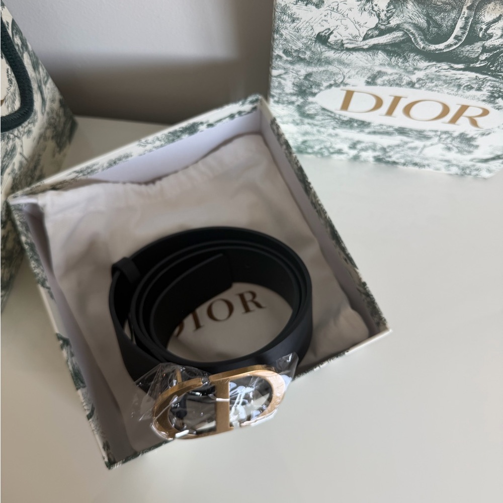 Dior Montaigne CD brushed Gold and black calfskin  size 100 Belt - Picture 12 of 13